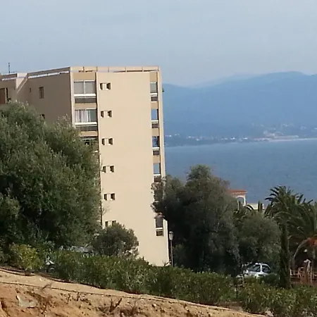 F2 Le Lavezzi * Ajaccio (Corsica)