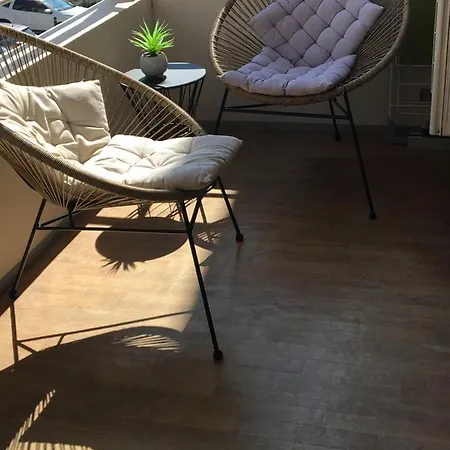 F2 Le Lavezzi Apartment