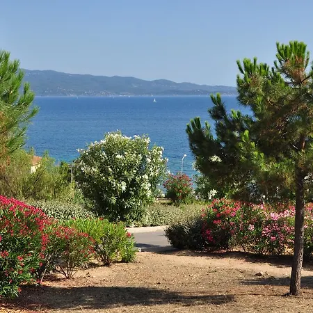 F2 Le Lavezzi Apartment